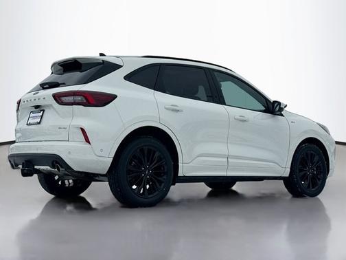 STAR WHITE METALLIC TRI-COA 2023 Ford Escape ST-LINE ELITE