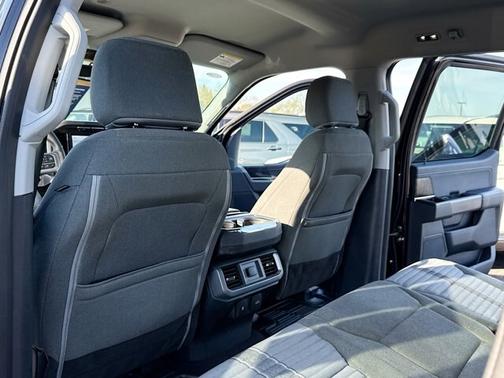 ATLAS BLUE METALLIC 2023 Ford F-150 XLT