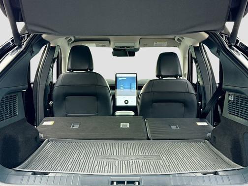 2022 Ford Mustang Mach-E PREMIUM