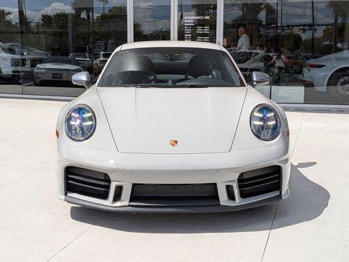 2026 Porsche 911 Carrera T