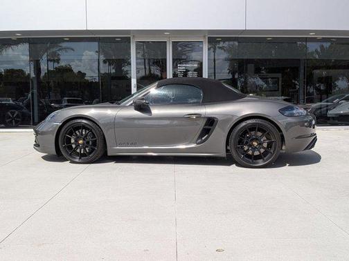 Agate Gray Metalli 2025 Porsche 718 Boxster GTS 4.0