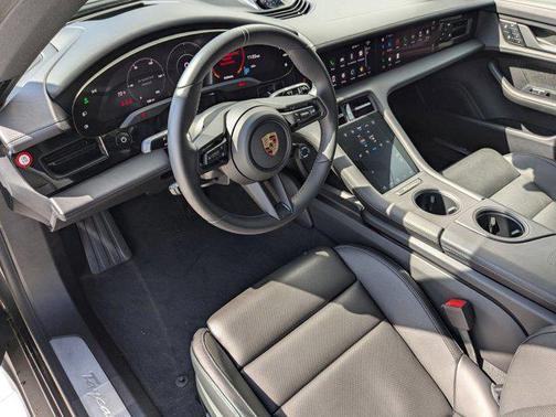 2024 Porsche Taycan 4