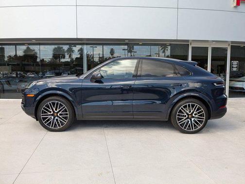 2025 Porsche Cayenne Coupe AWD