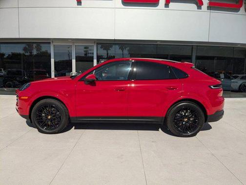 2024 Porsche Cayenne Coupe AWD