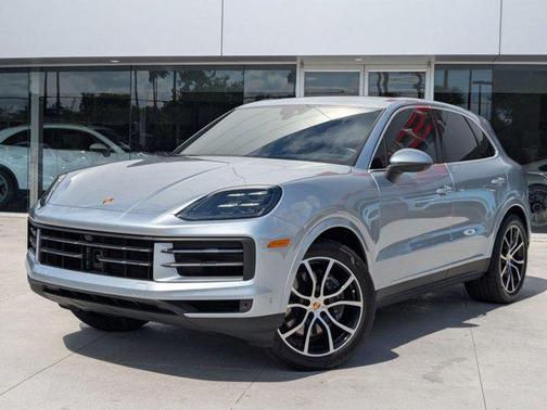 2024 Porsche Cayenne AWD