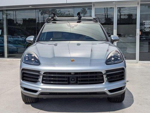 2022 Porsche Cayenne S