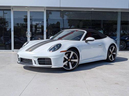 2025 Porsche 911 Carrera