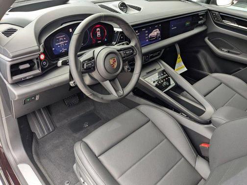 2025 Porsche Macan Electric