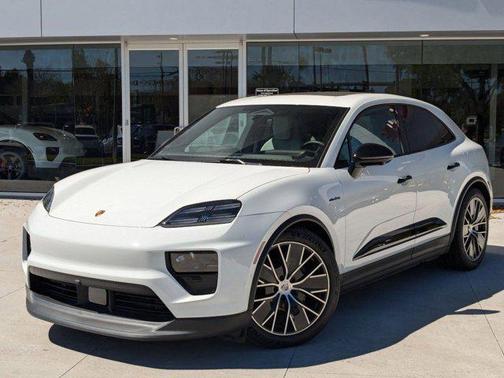2024 Porsche Macan 4