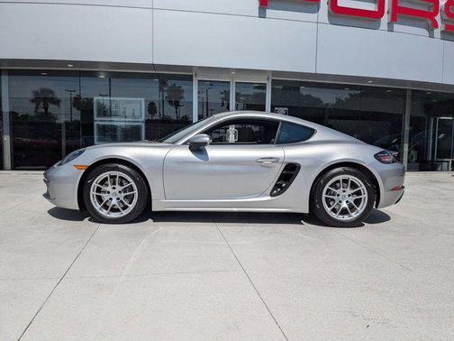 2023 Porsche 718 Cayman Base