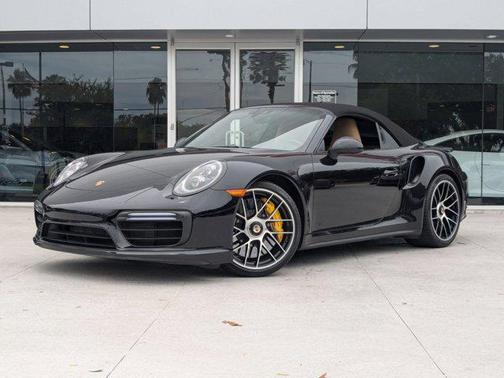 2018 Porsche 911 Turbo S