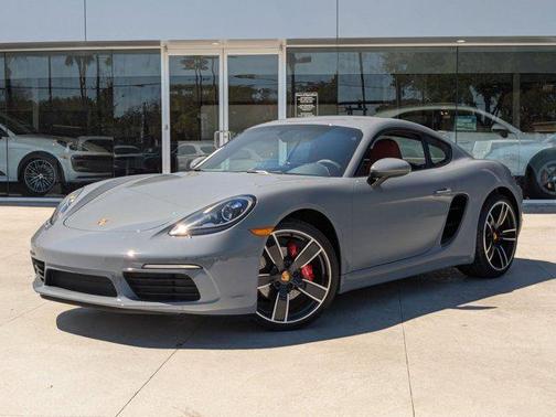 2025 Porsche 718 Cayman S