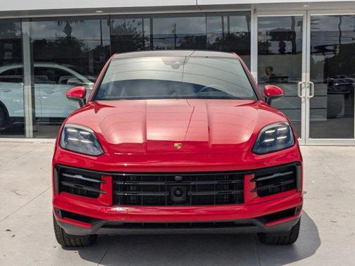 2024 Porsche Cayenne Coupe AWD