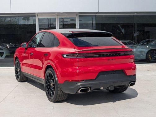 2024 Porsche Cayenne Coupe AWD