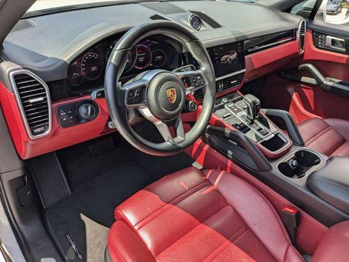 2022 Porsche Cayenne Coupe AWD