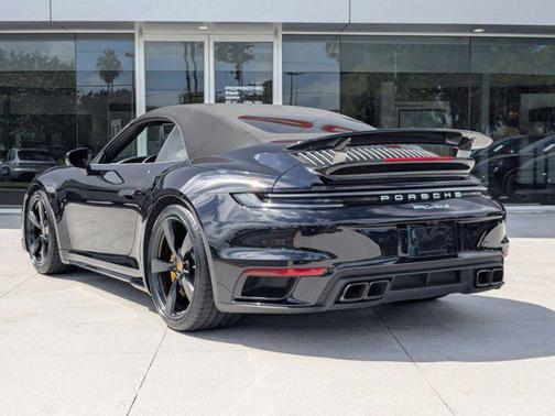 2022 Porsche 911 Turbo S