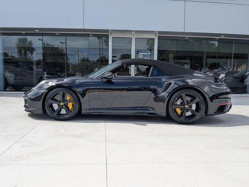 2022 Porsche 911 Turbo S
