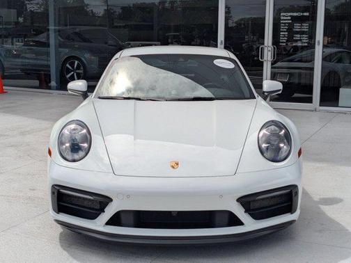 2024 Porsche 911 Carrera GTS