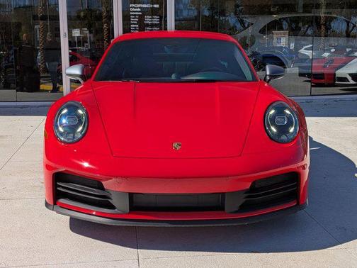 2025 Porsche 911 Carrera T