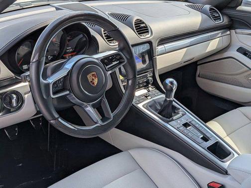 2024 Porsche 718 Boxster S