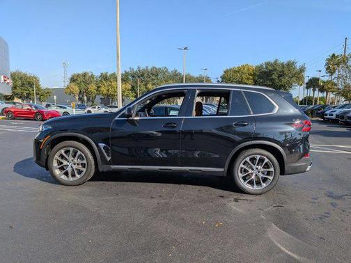 2025 BMW X5 xDrive40i