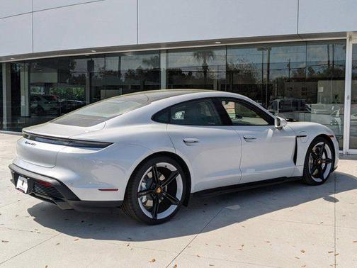 2023 Porsche Taycan GTS