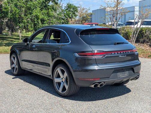 2021 Porsche Macan Base
