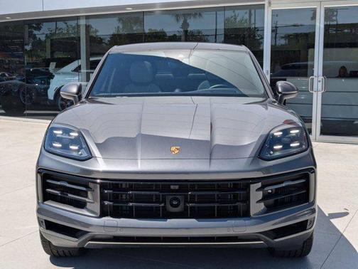 2024 Porsche Cayenne Coupe AWD