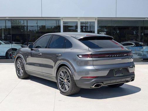 2024 Porsche Cayenne Coupe AWD