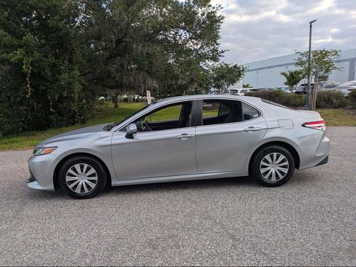 Celestial Silver Metallic 2018 Toyota Camry L