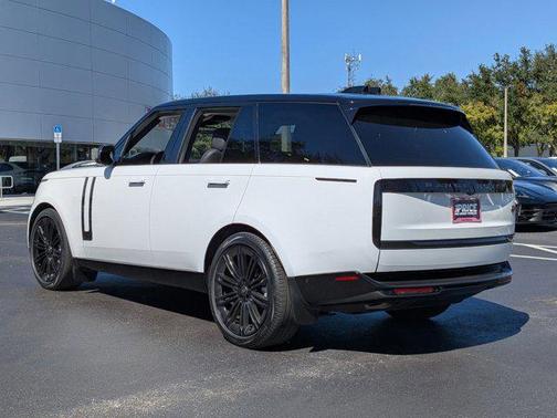 2023 Land Rover Range Rover P400 SE