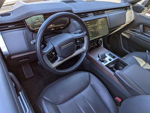 2023 Land Rover Range Rover P400 SE