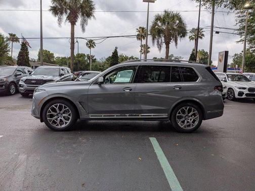 Black 2026 BMW X7 xDrive40i