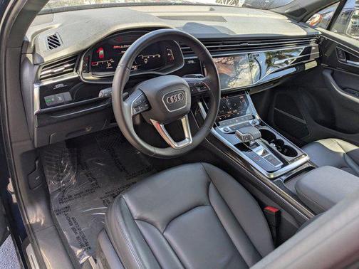 2021 Audi Q7 55 Premium Plus