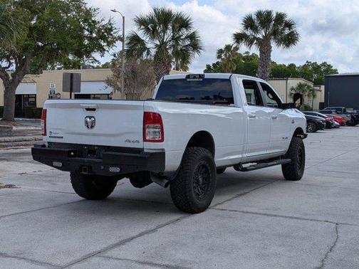 2022 RAM 3500 Big Horn Crew Cab 4x4 8' Box