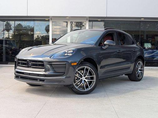 2026 Porsche Macan AWD