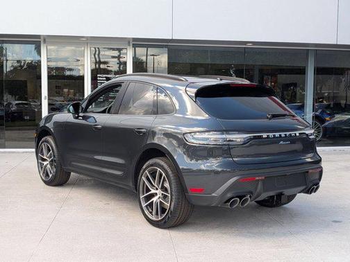 2026 Porsche Macan AWD