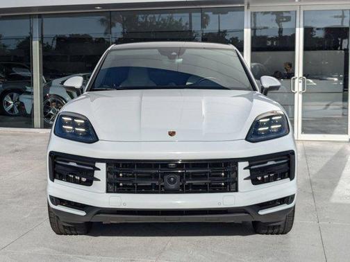 2024 Porsche Cayenne S