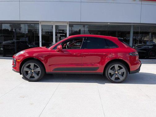 2026 Porsche Macan AWD