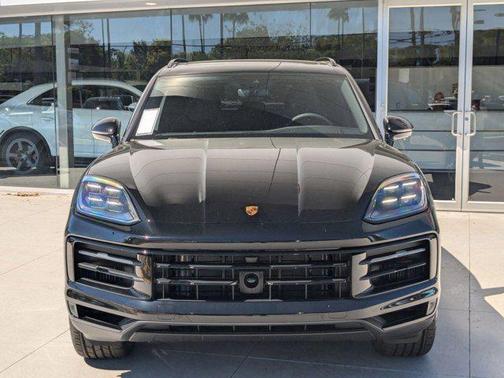 2025 Porsche Cayenne Cayenne
