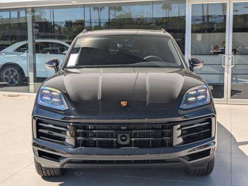 2025 Porsche Cayenne Cayenne