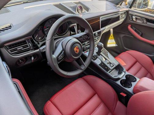 2026 Porsche Macan T