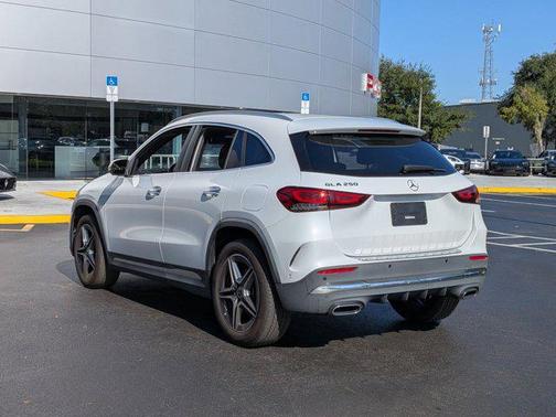 2023 Mercedes-Benz GLA 250 Base