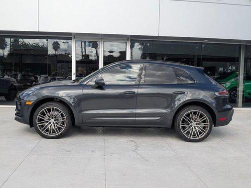 2025 Porsche Macan T