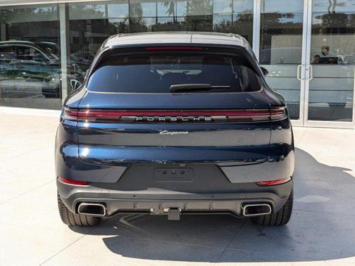 2025 Porsche Cayenne AWD