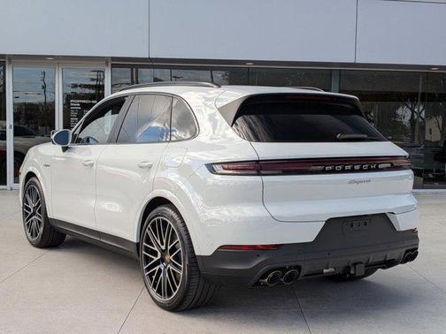 2026 Porsche Cayenne Cayenne E-Hybrid