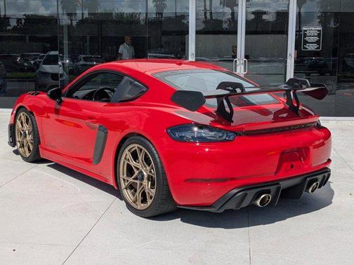 2023 Porsche 718 Cayman GT4 RS