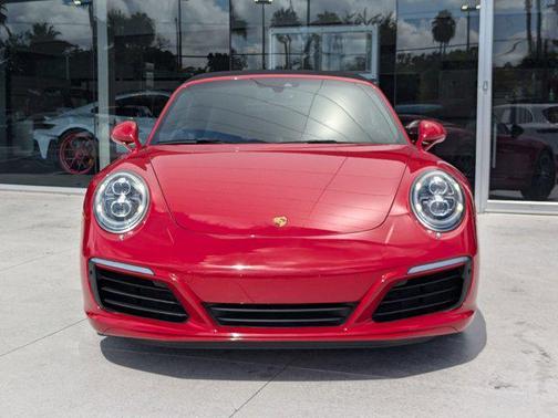 2017 Porsche 911 Carrera