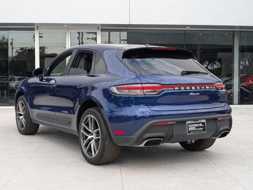 2024 Porsche Macan Base