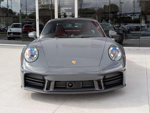 2026 Porsche 911 Carrera 4S